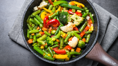 Diabetic-Friendly Delight: Shrimp and Broccoli Stir-Fry with Cauliflower Rice